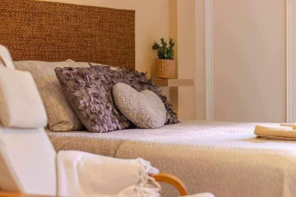 797 Holiday Rentals - Equipado Estudio Cerca Del Parque La Paloma เบนัลมาเดนา ภายนอก รูปภาพ